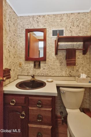 7 Lace Lane Clifton Park NY 12065