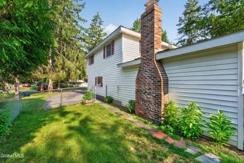 7 Lace Lane Clifton Park NY 12065
