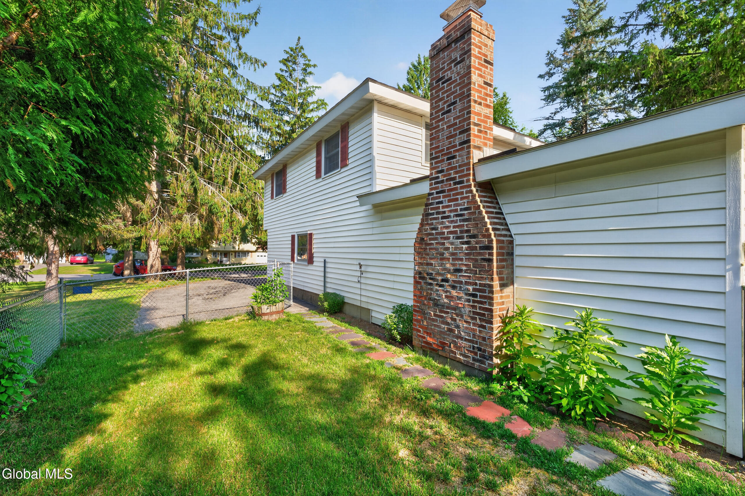 7 Lace Lane Clifton Park NY 12065
