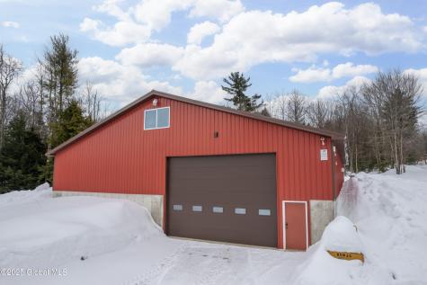627 Lily Lake Road Gloversville NY 12078