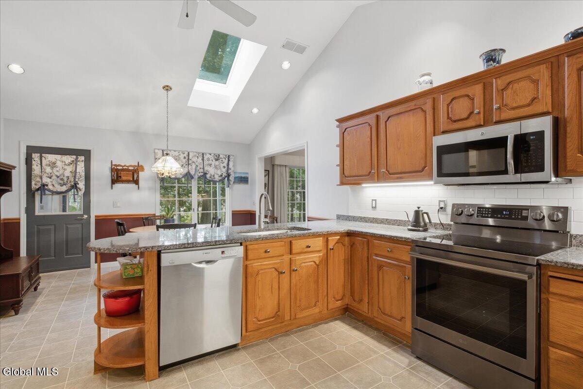 162 Lake Lorraine Way Hoosick Falls NY 12090