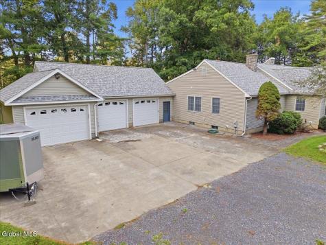 162 Lake Lorraine Way Hoosick Falls NY 12090