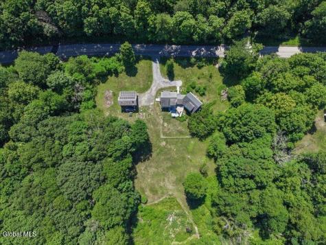 78 Condon Road Saratoga NY 12170