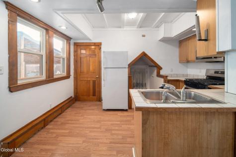 357 6th Avenue Troy NY 12182