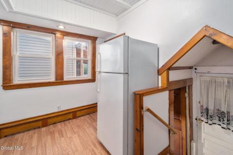 357 6th Avenue Troy NY 12182