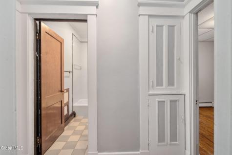 357 6th Avenue Troy NY 12182