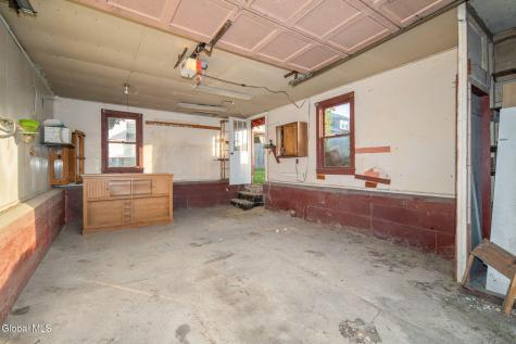 357 6th Avenue Troy NY 12182