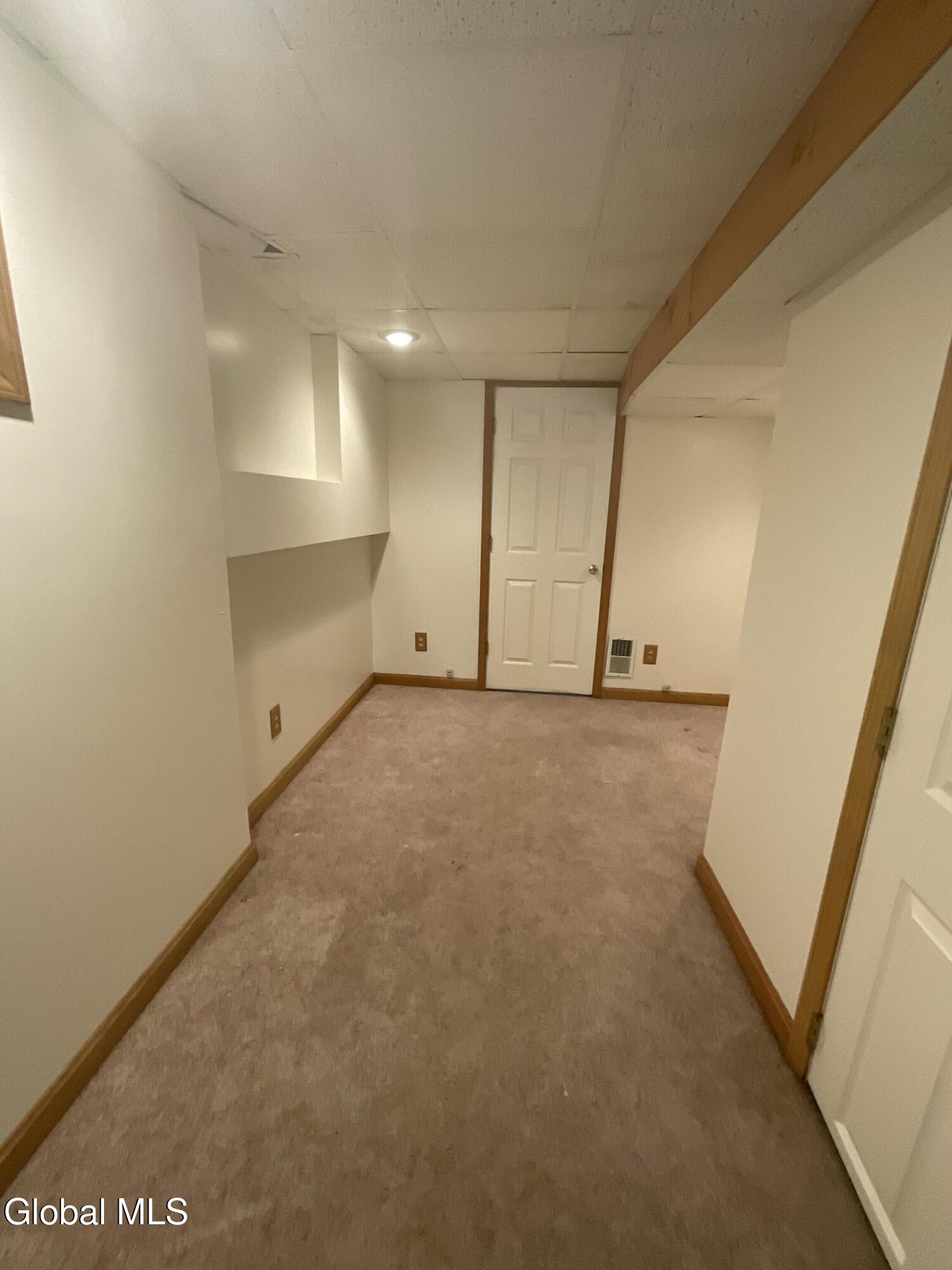 12 Netherlands Boulevard Rotterdam NY 12306