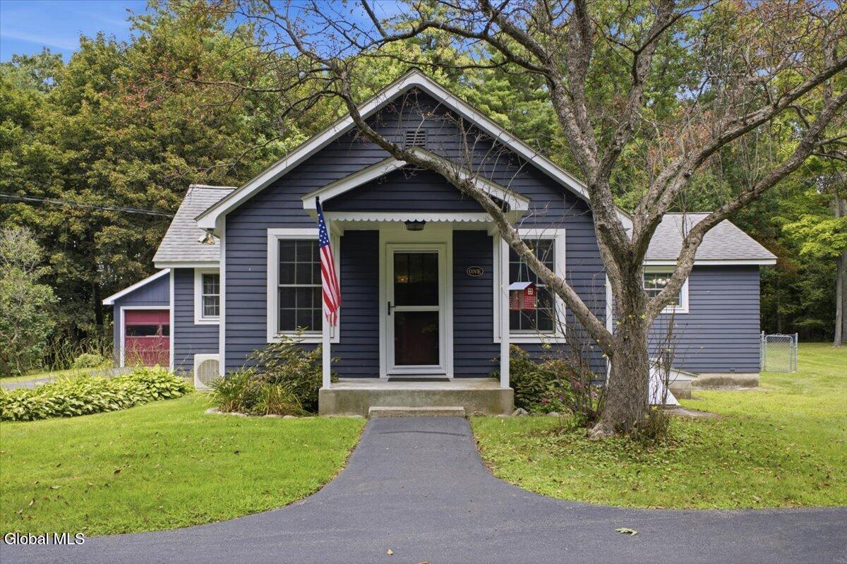 1 Madison Avenue Rexford NY 12148