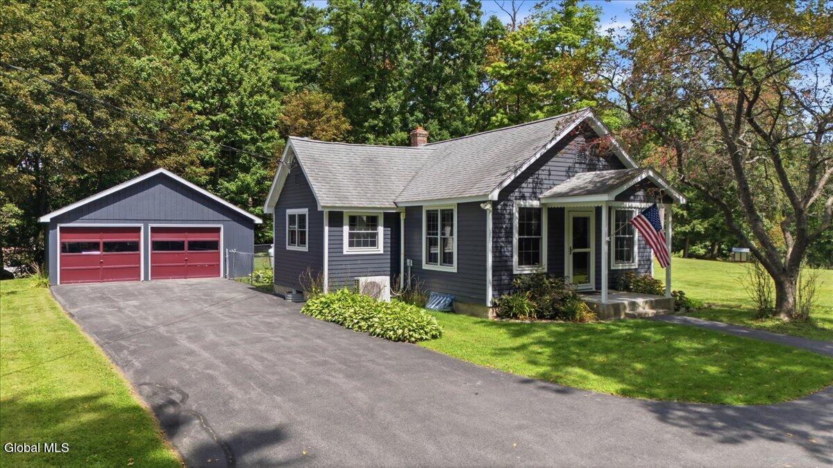 1 Madison Avenue Rexford NY 12148