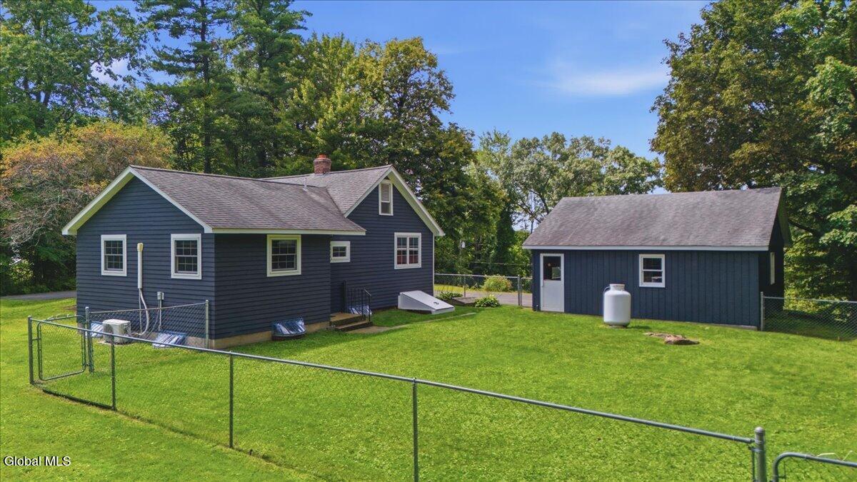 1 Madison Avenue Rexford NY 12148