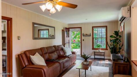 1 Madison Avenue Rexford NY 12148