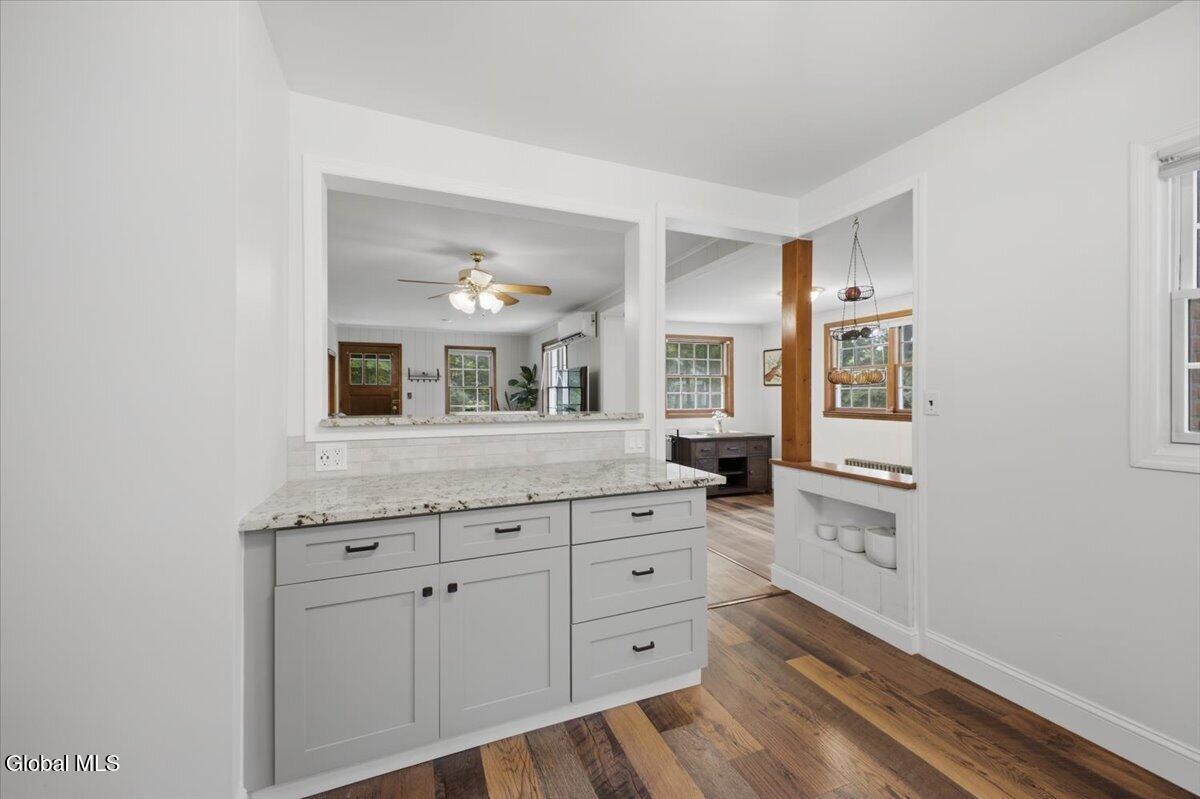 1 Madison Avenue Rexford NY 12148