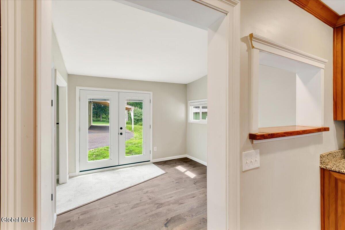 10 Westbrook Drive Nassau NY 12123
