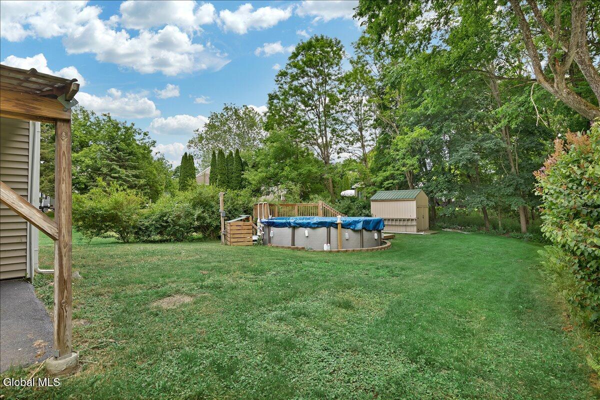 10 Westbrook Drive Nassau NY 12123