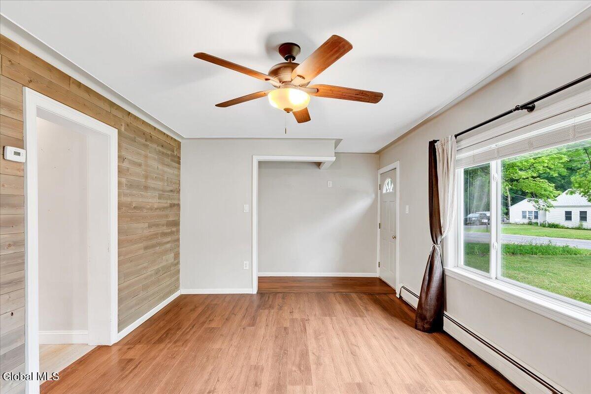 10 Westbrook Drive Nassau NY 12123