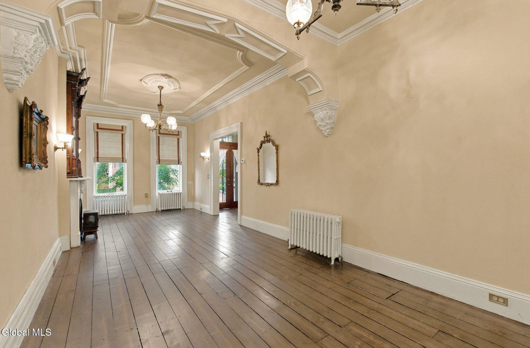 165 Lancaster Street Albany NY 12210