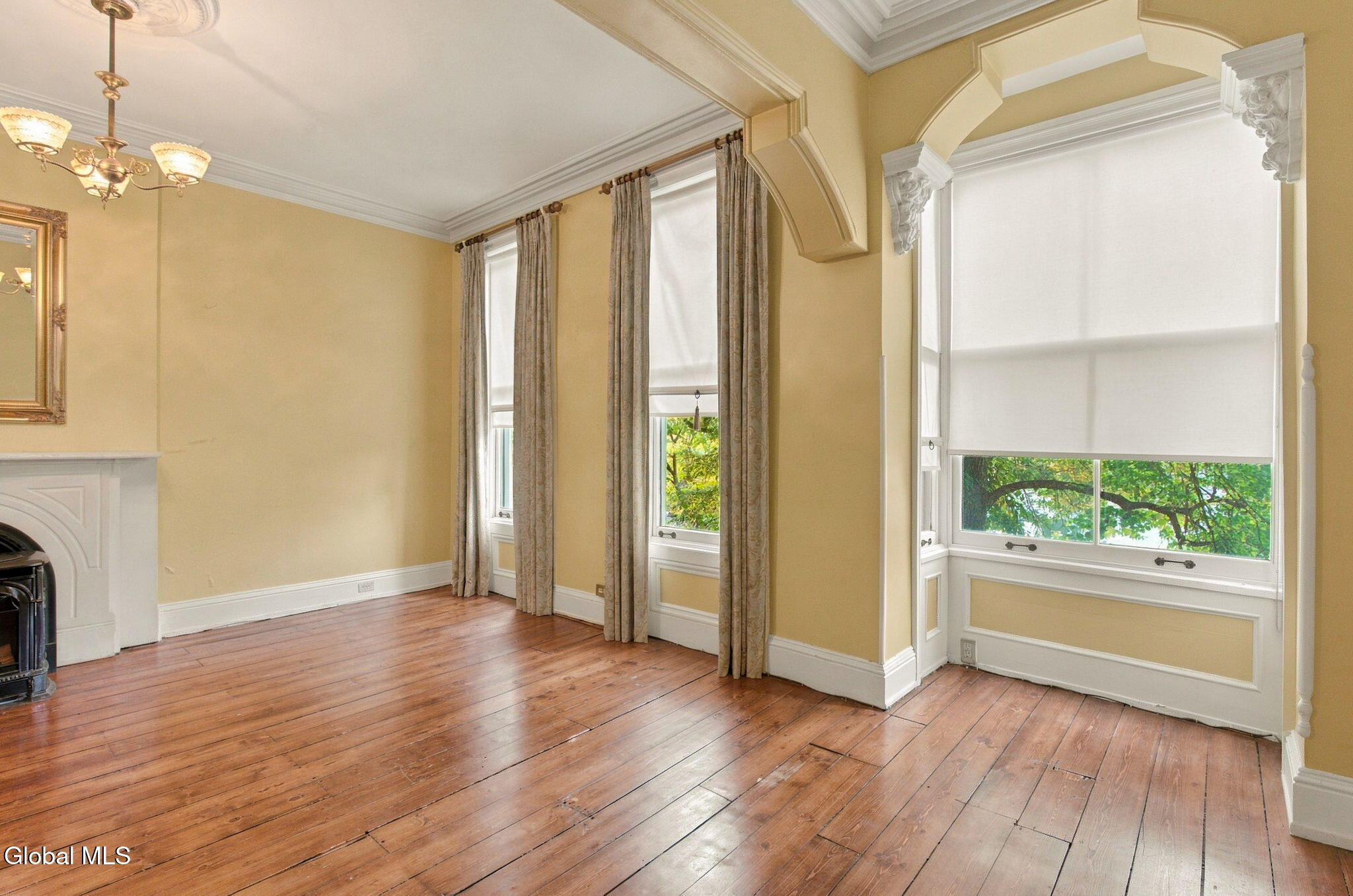 165 Lancaster Street Albany NY 12210