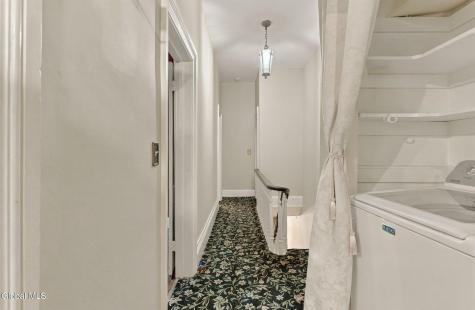 165 Lancaster Street Albany NY 12210