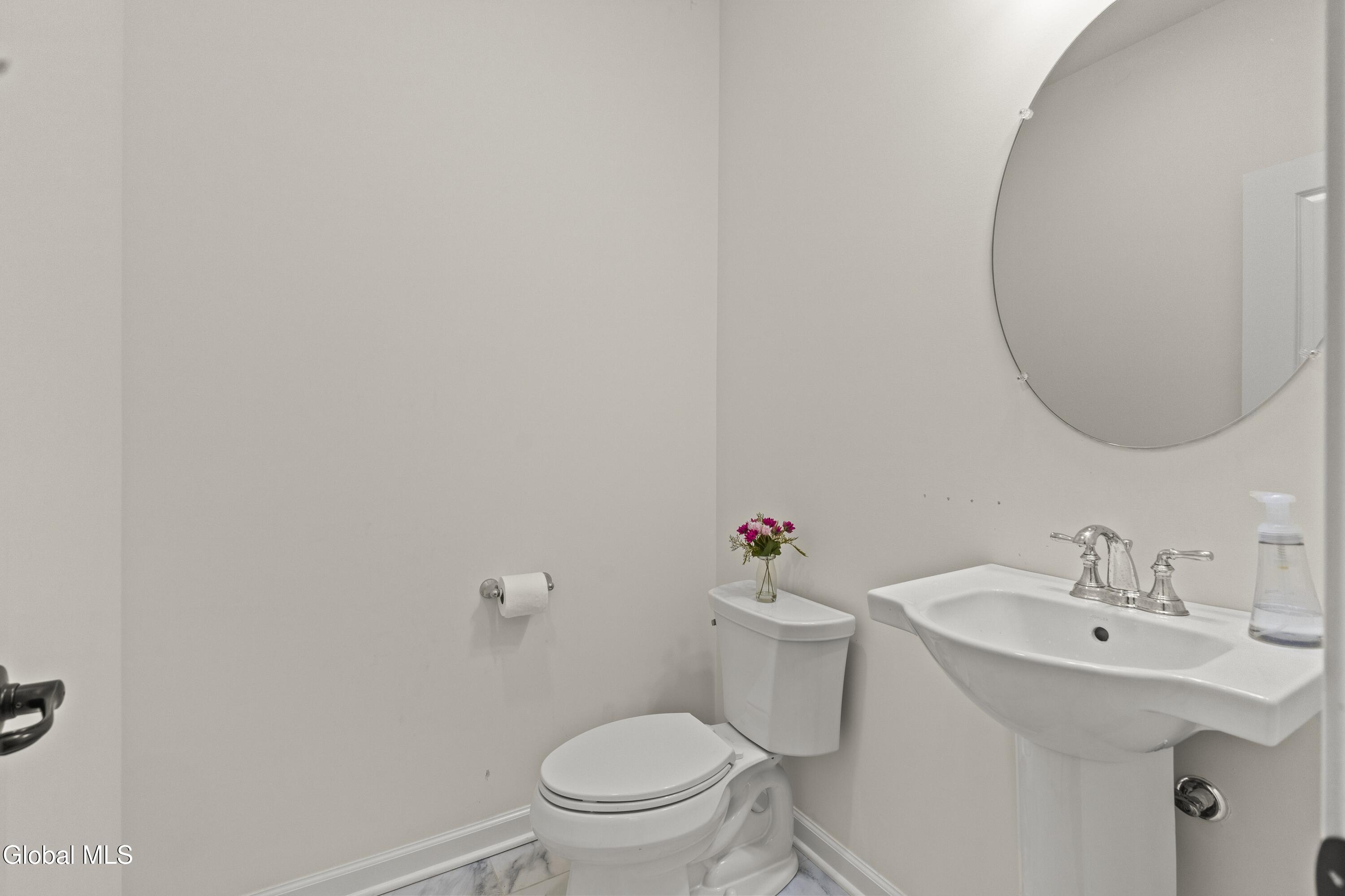 14A Idared Lane Clifton Park NY 12065