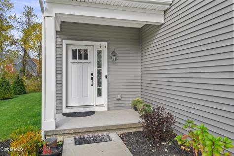 14A Idared Lane Clifton Park NY 12065