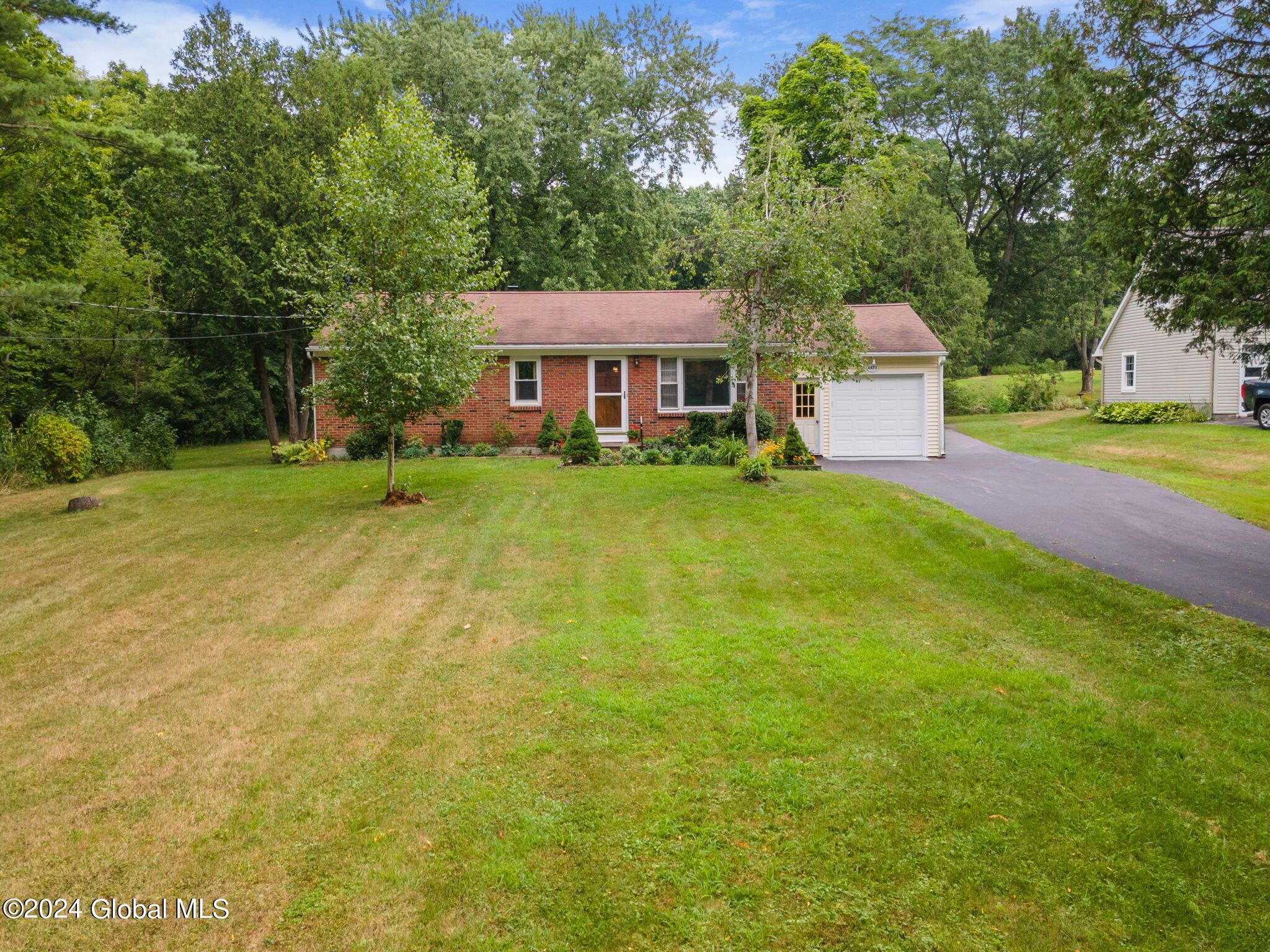 4473 Hurst Road Altamont NY 12009