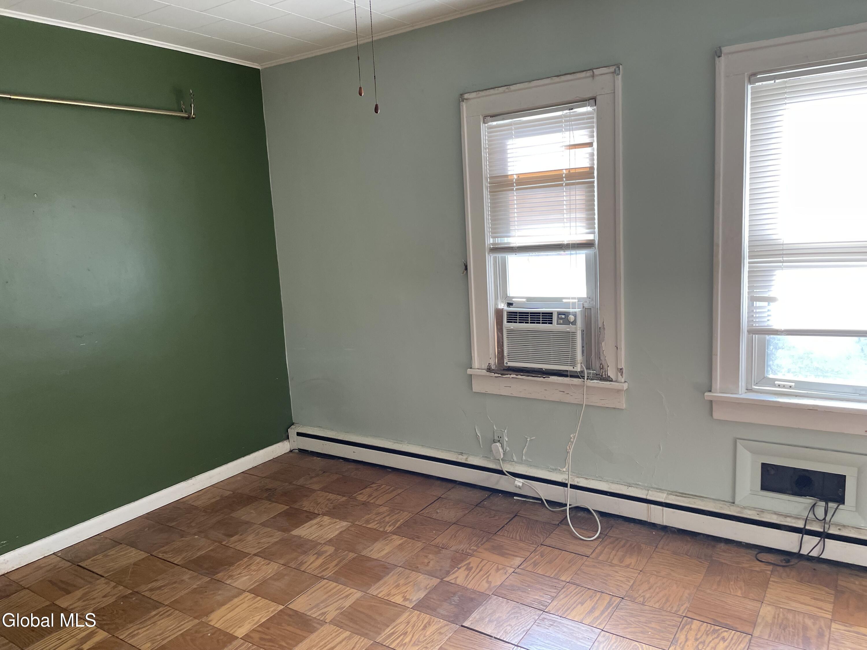 11 Pine Street Albany NY 12203
