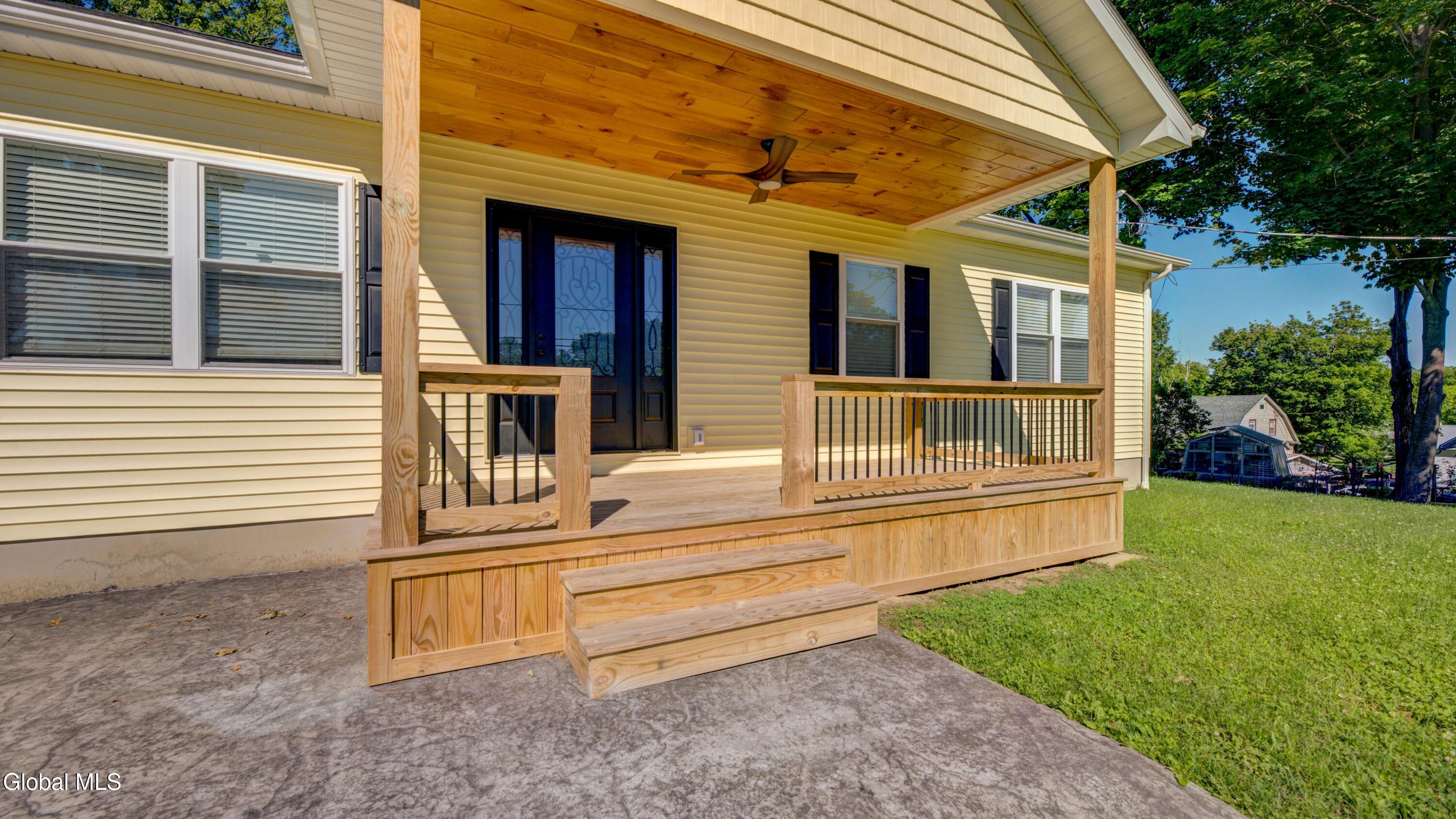 140 Maple Avenue Canajoharie NY 13317