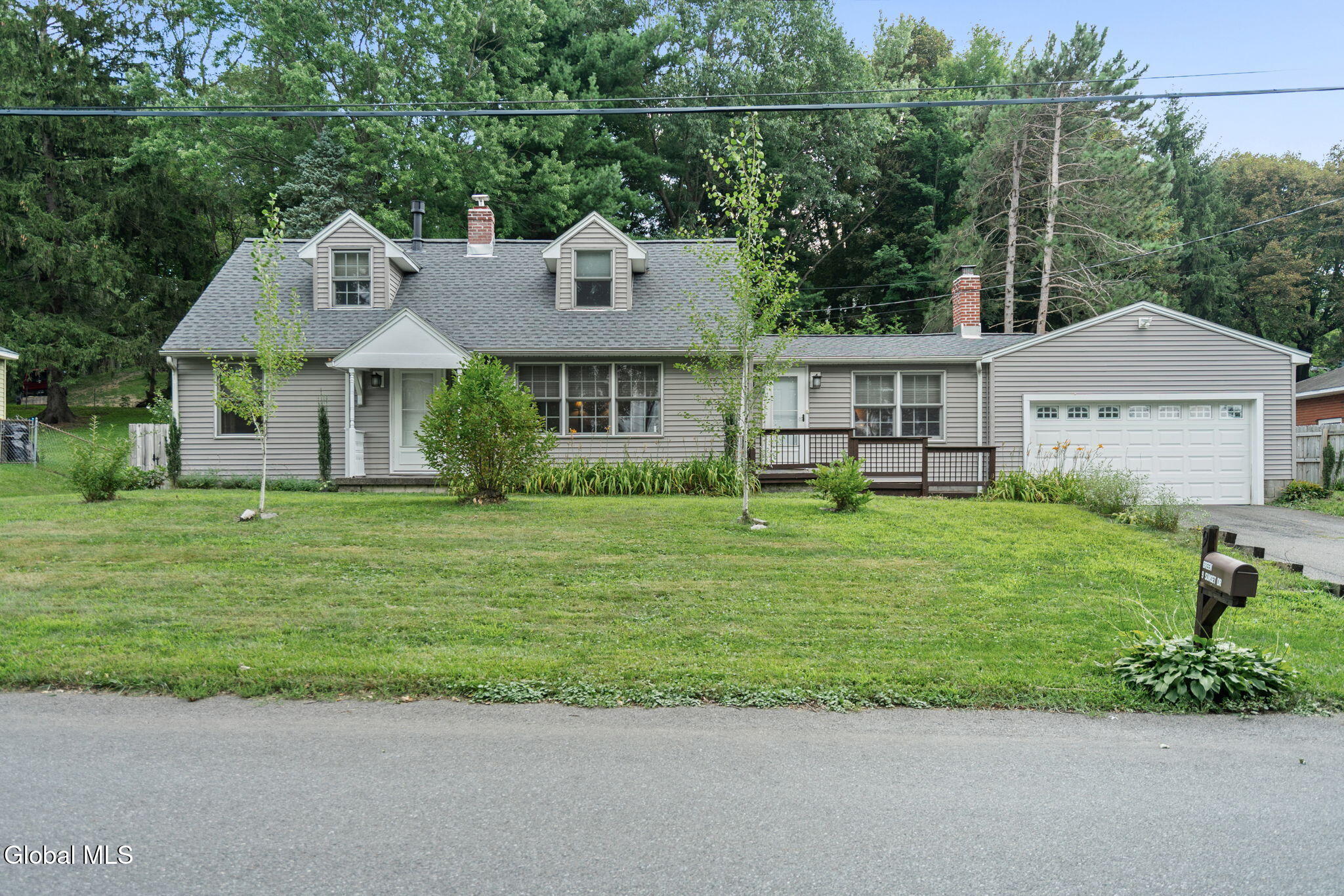 9 Sunset Drive Troy NY 12182