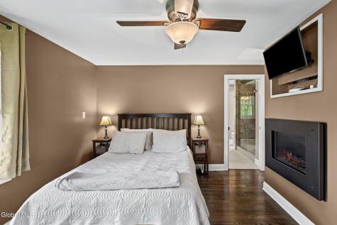 9 Sunset Drive Troy NY 12182