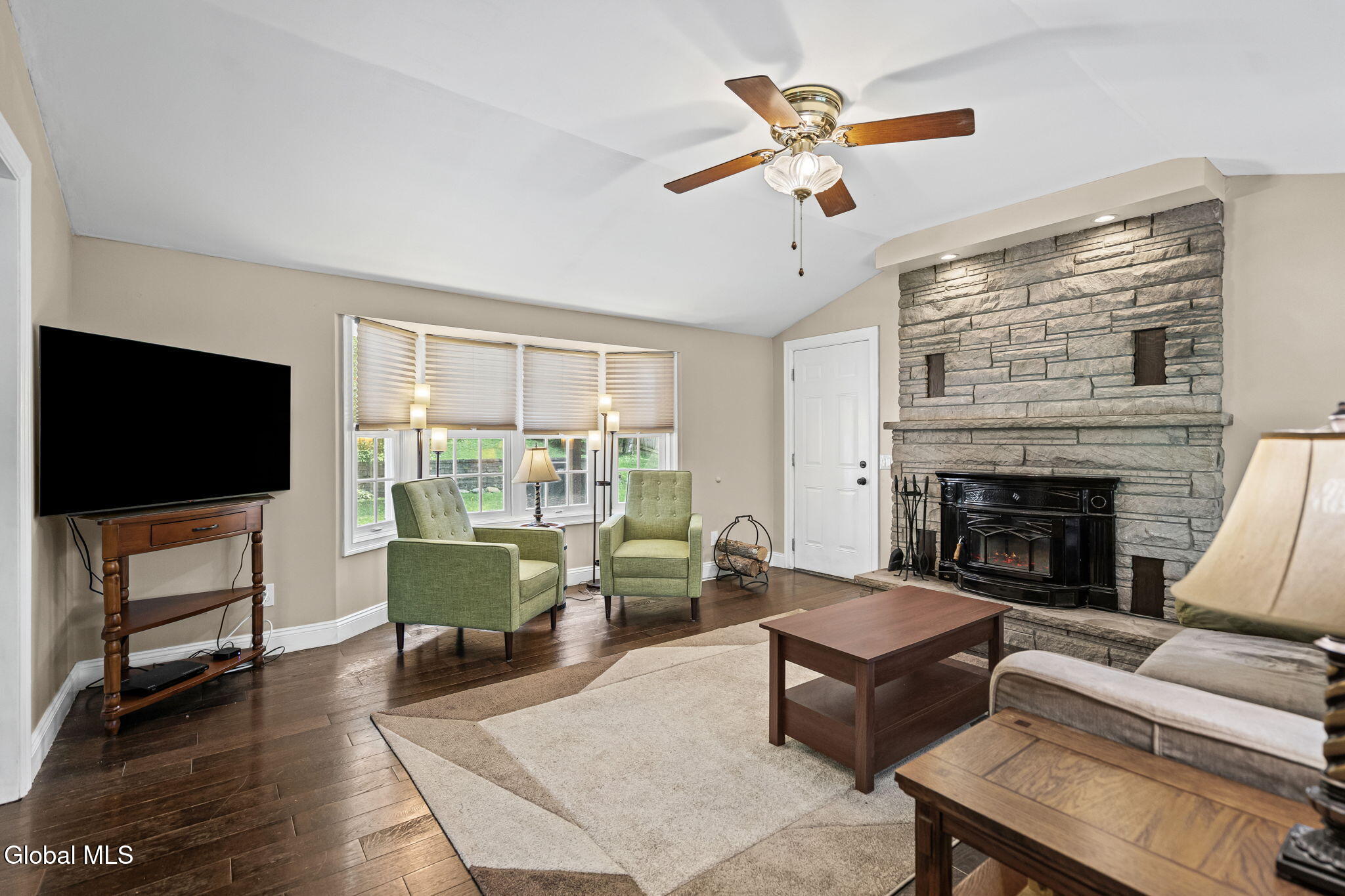 9 Sunset Drive Troy NY 12182