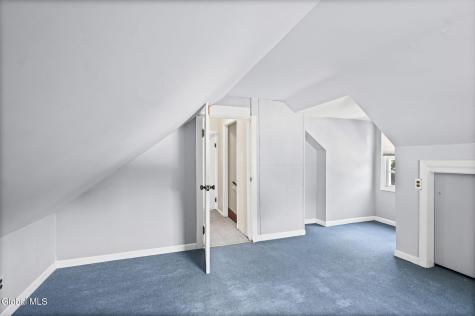 9 Sunset Drive Troy NY 12182