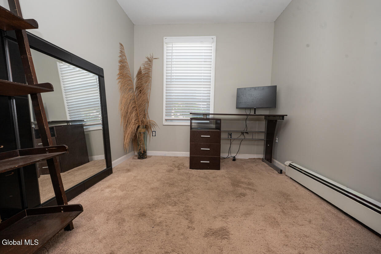 2872 Guilderland Avenue Rotterdam NY 12306