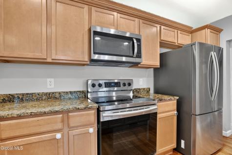 142 Fernbank Avenue Delmar NY 12054