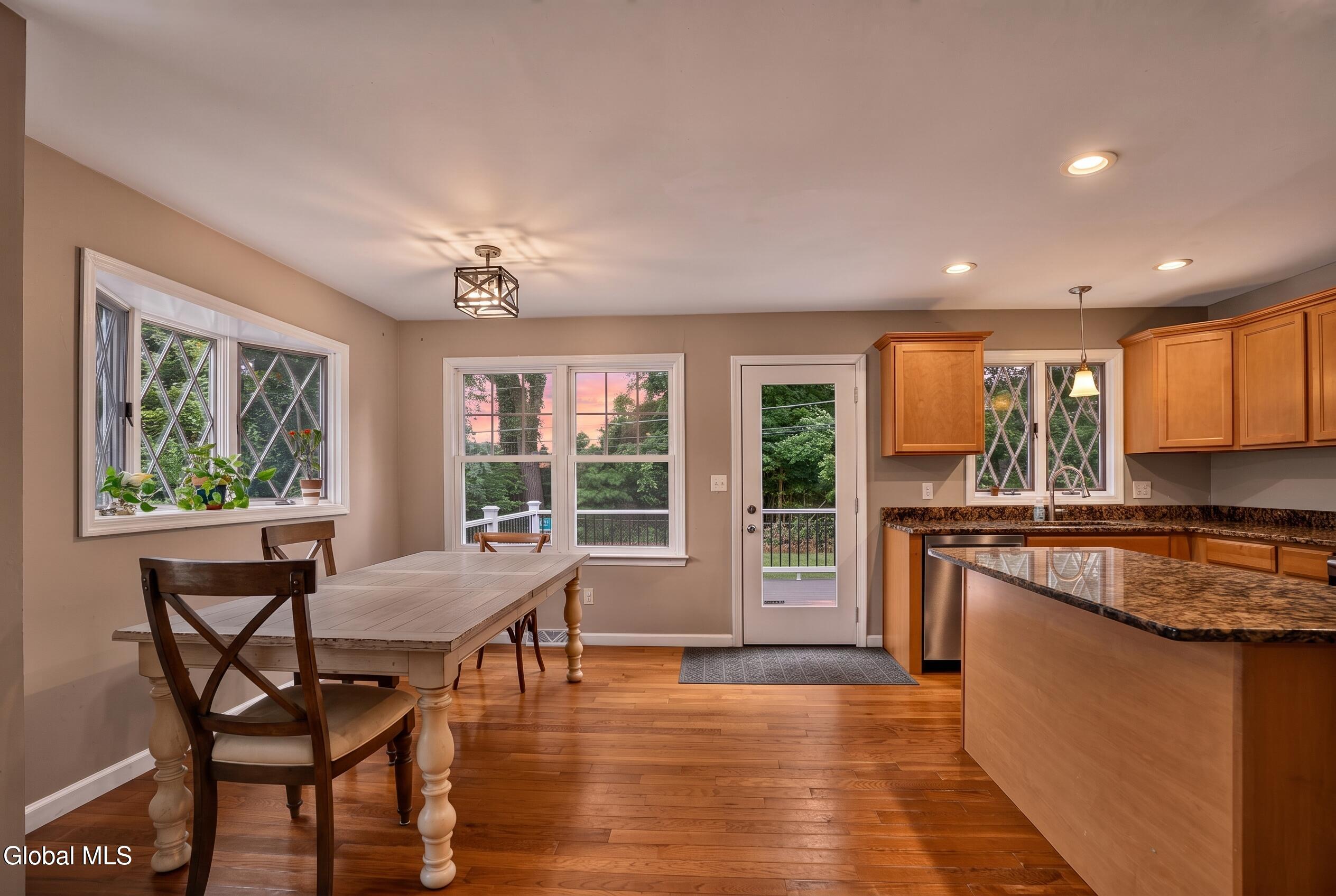 142 Fernbank Avenue Delmar NY 12054
