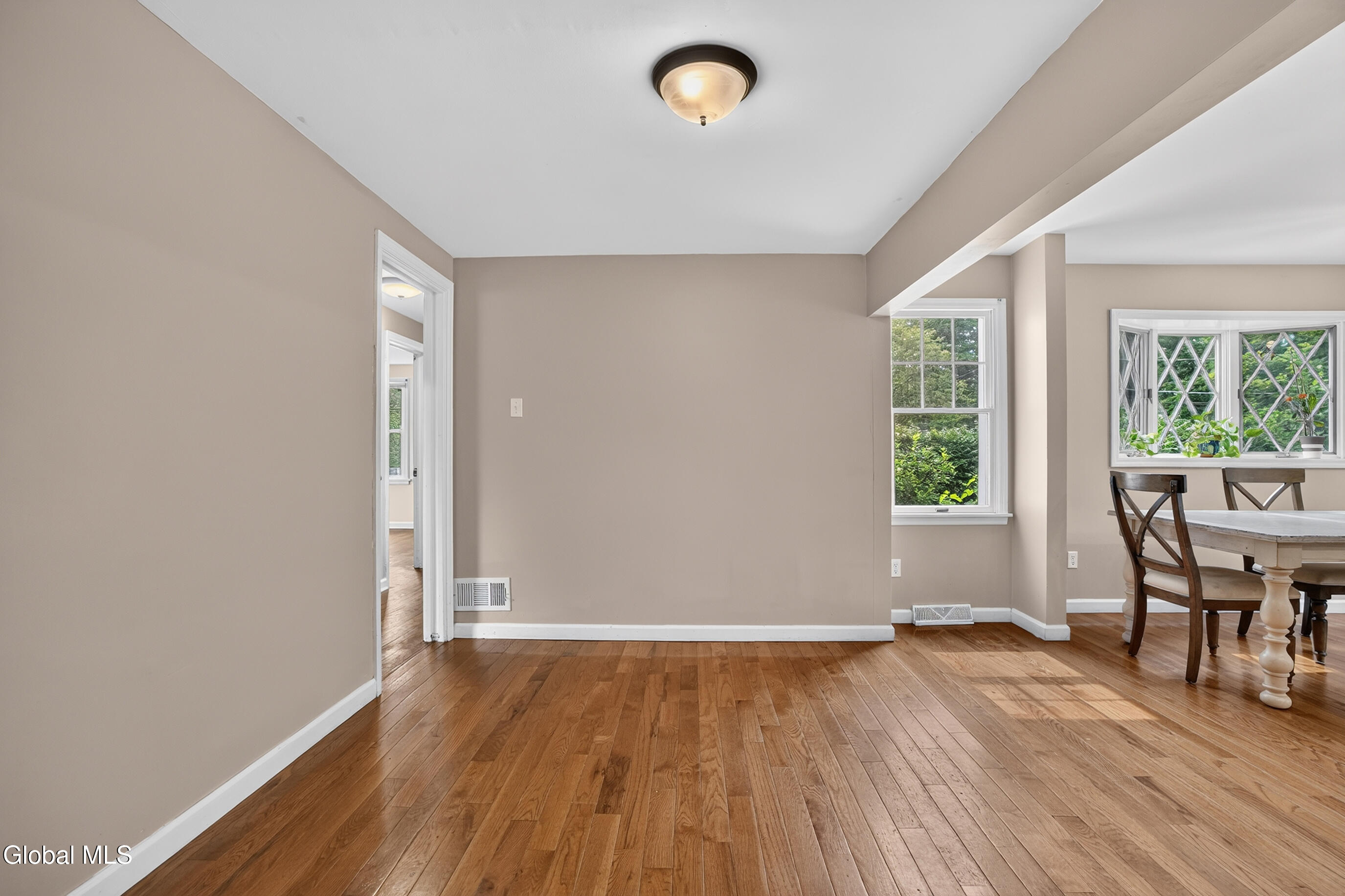 142 Fernbank Avenue Delmar NY 12054