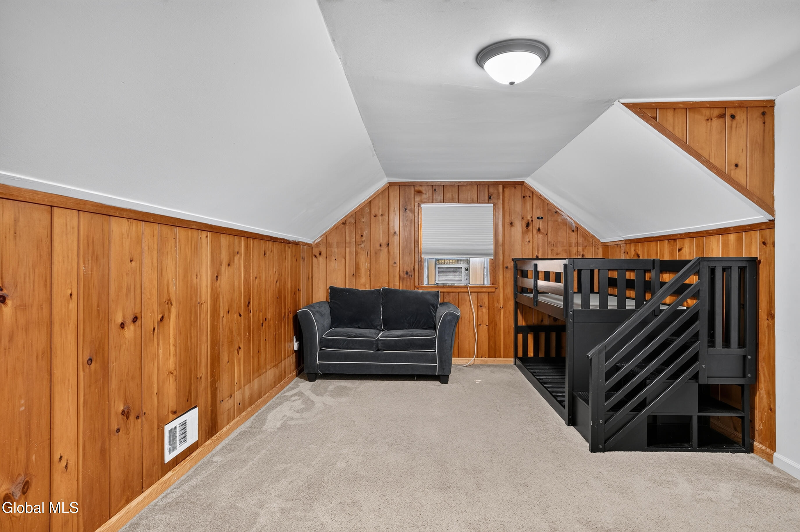142 Fernbank Avenue Delmar NY 12054