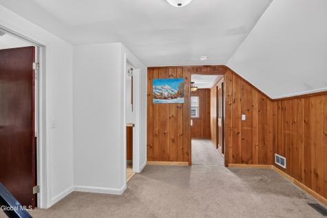142 Fernbank Avenue Delmar NY 12054