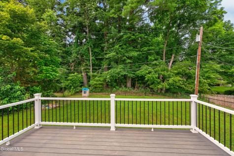 142 Fernbank Avenue Delmar NY 12054