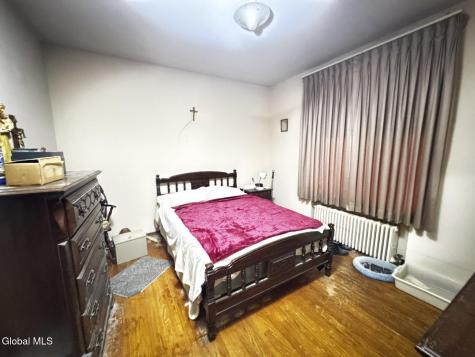 111 6th Avenue Troy NY 12180