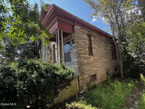 111 6th Avenue Troy NY 12180