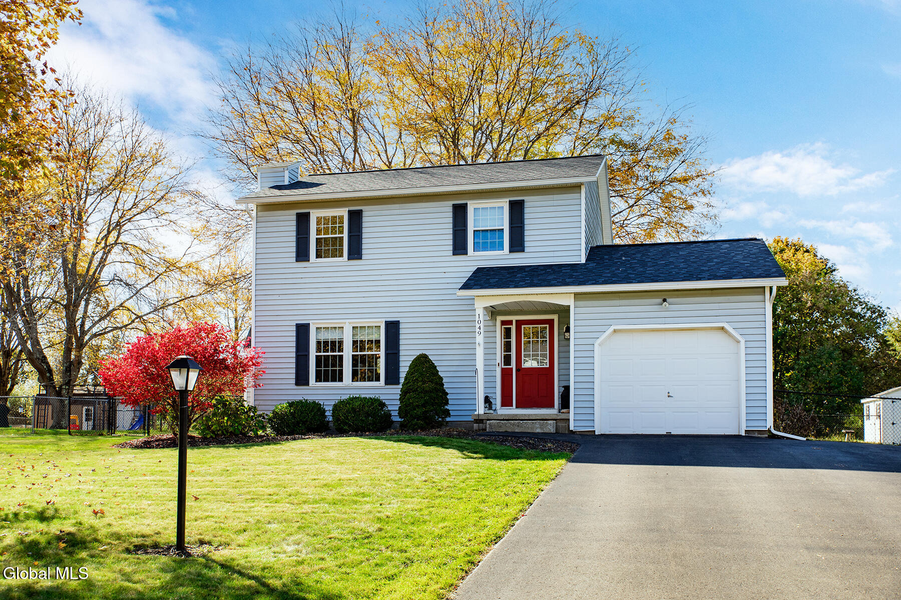 1049 Laural Lane Malta NY 12020