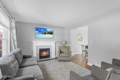 1049 Laural Lane Malta NY 12020