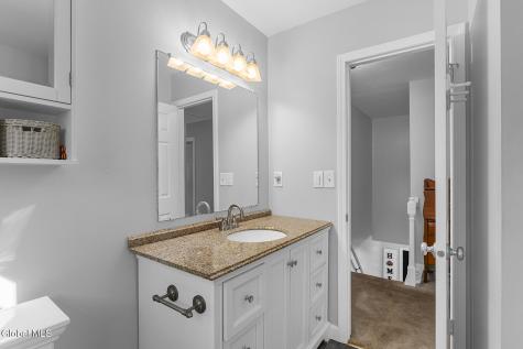 1049 Laural Lane Malta NY 12020