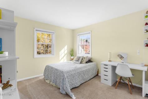 1049 Laural Lane Malta NY 12020