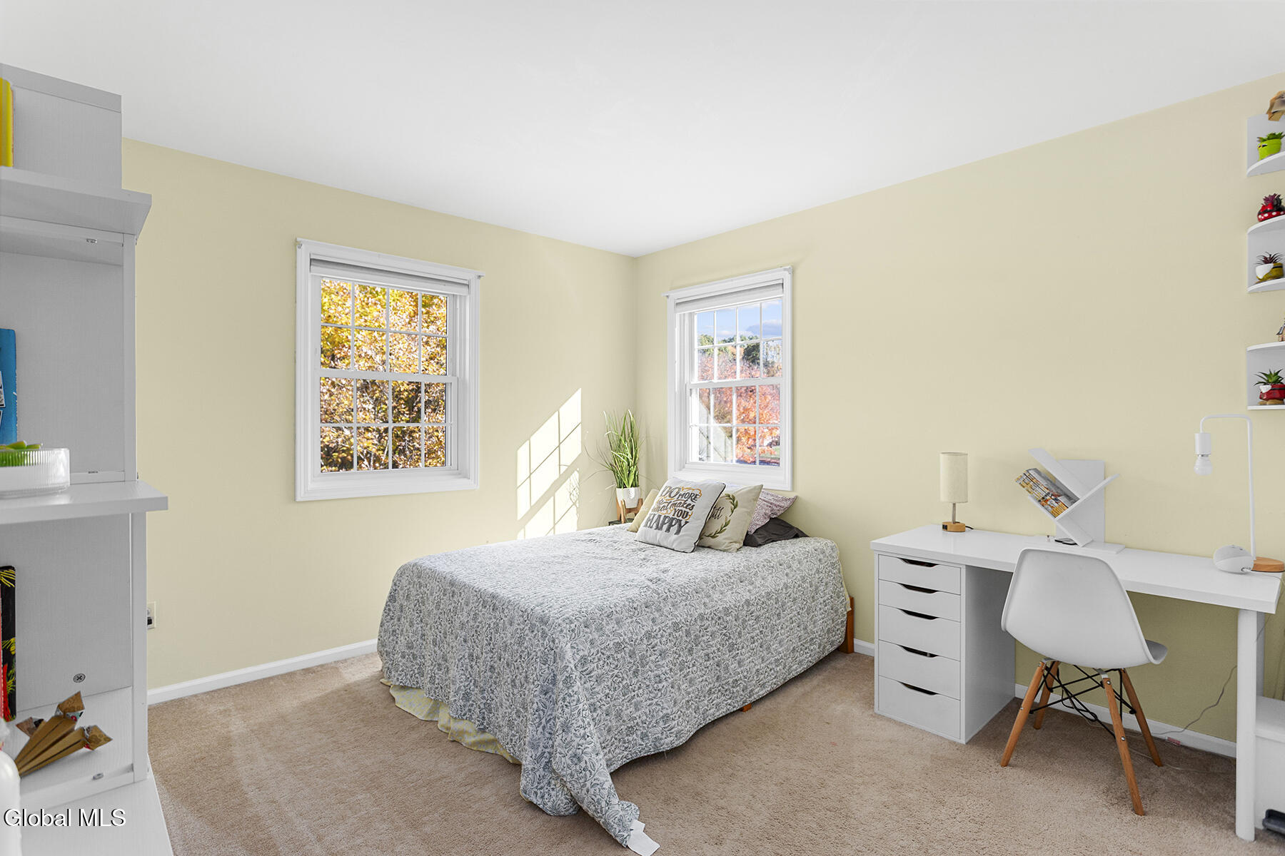 1049 Laural Lane Malta NY 12020