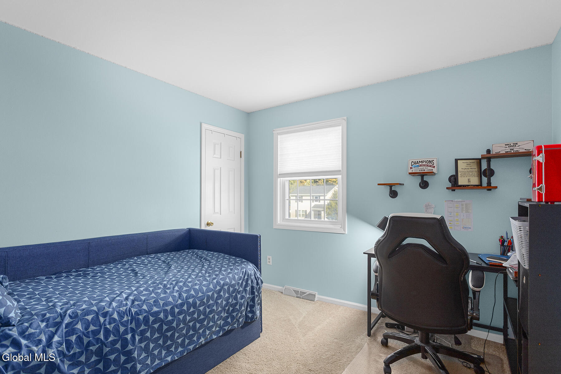 1049 Laural Lane Malta NY 12020
