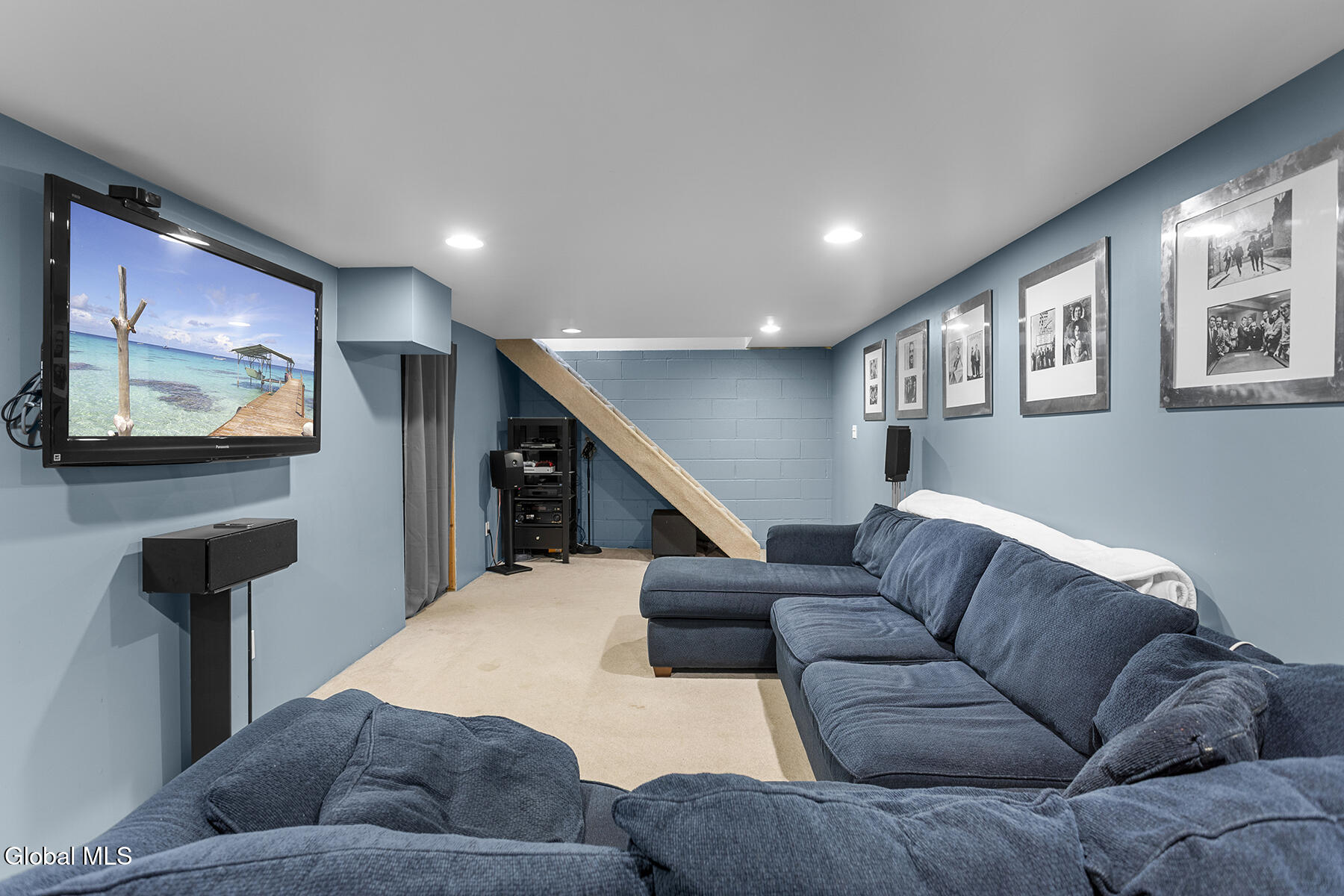 1049 Laural Lane Malta NY 12020
