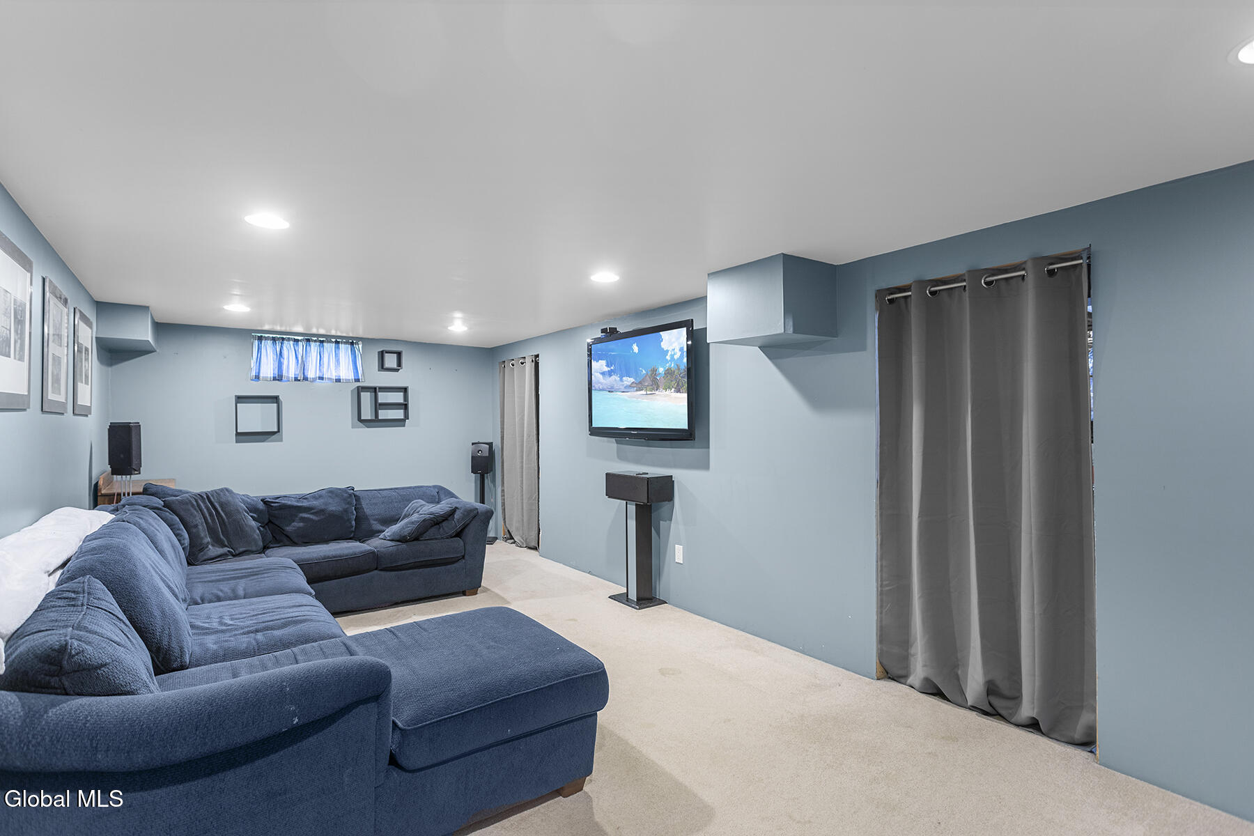 1049 Laural Lane Malta NY 12020