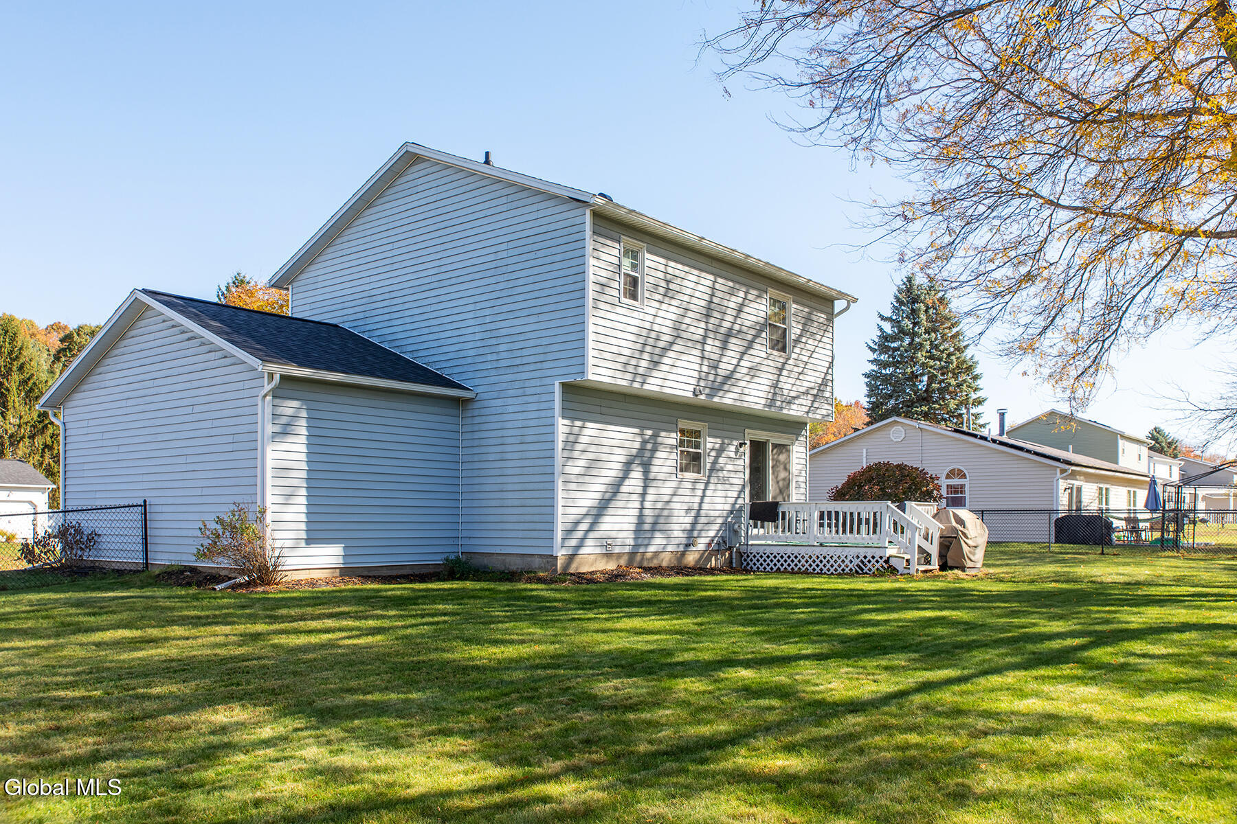 1049 Laural Lane Malta NY 12020
